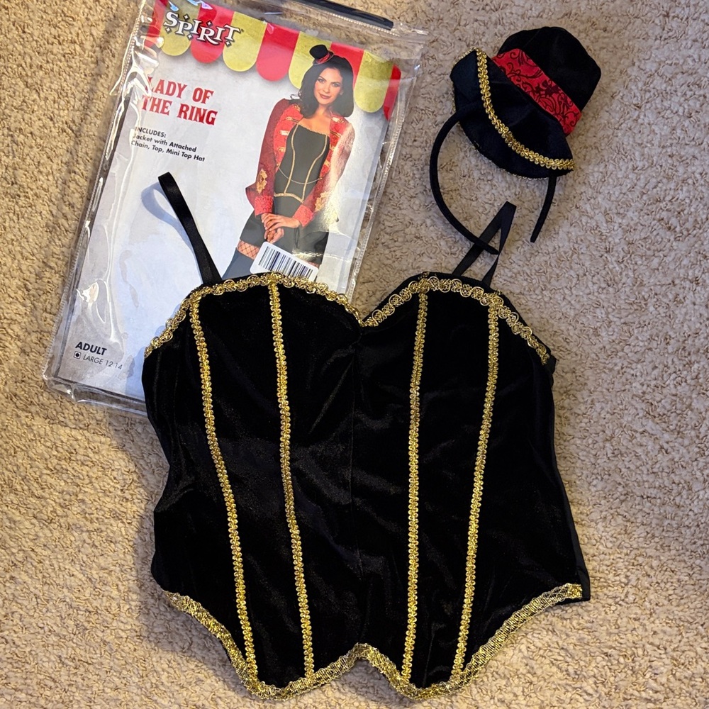 2/$10 Spirit Circus Ringleader Shirt and Hat